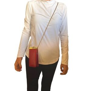 1950's Red Tiras Vintage Red Pebbled Leather Evening Gold Frame Rhinestone Clasp